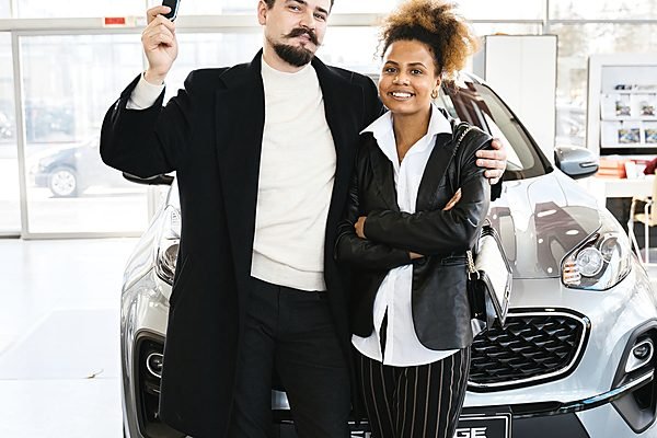 Customer receiving their car keys after a completed service
